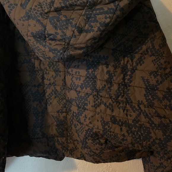 CAbi Women\'s Brown Quilted Jacket